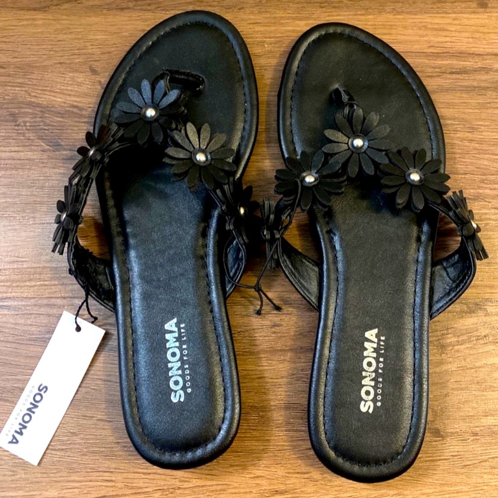 Sonoma Black Floral Sandals- Size 7/8